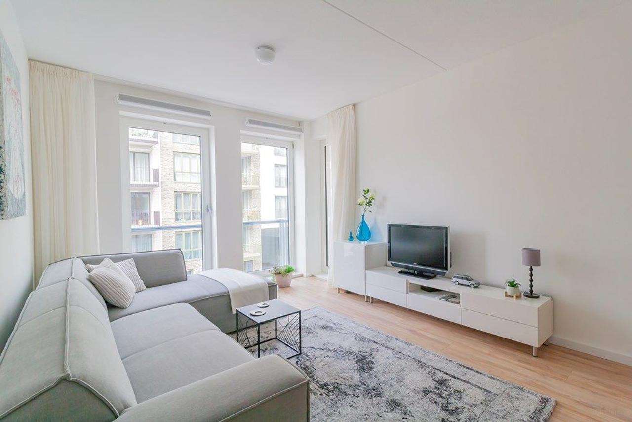 Furnished 1-Bedroom Apartment with Balcony - Image 2