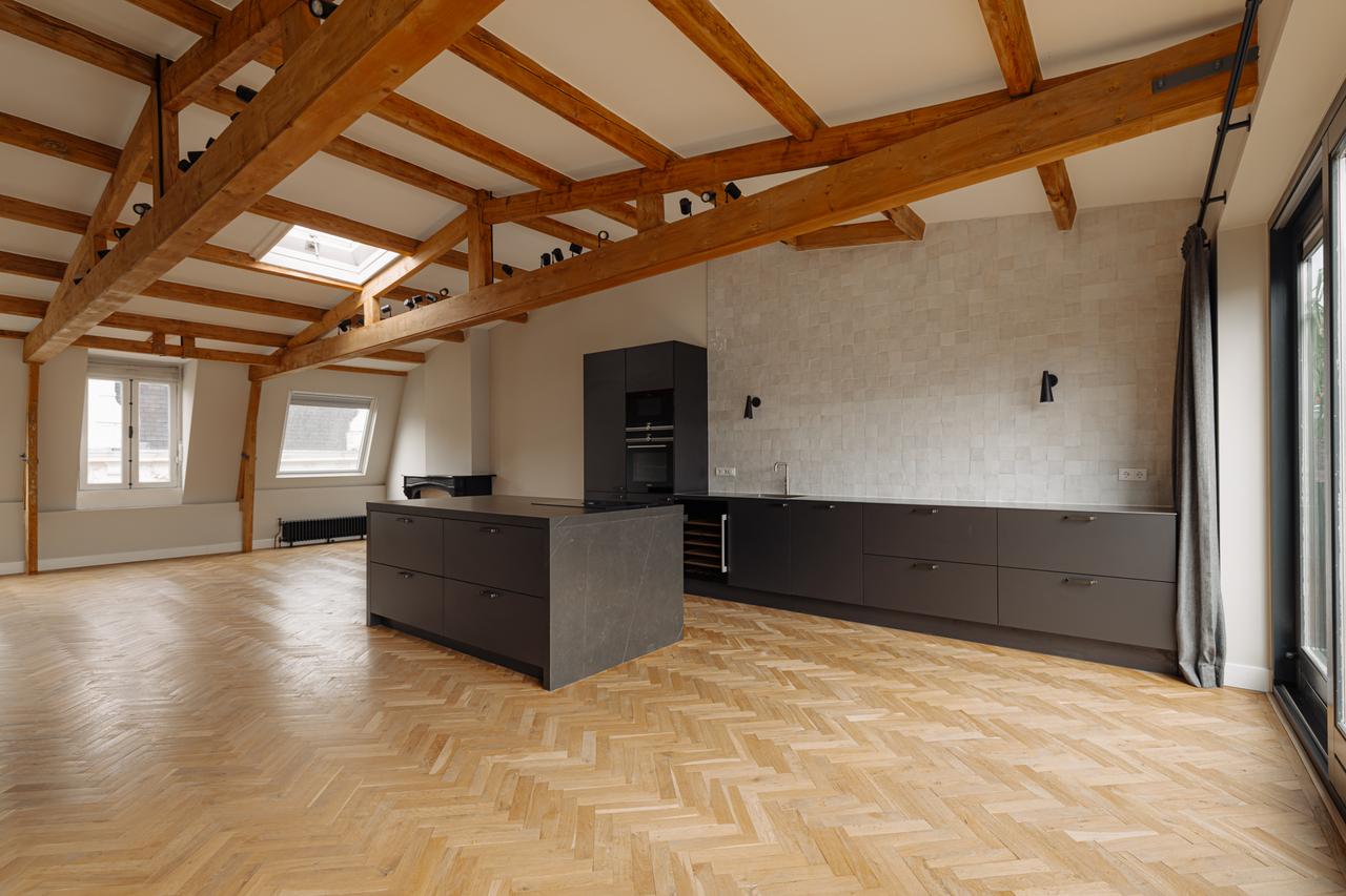 132 m² Duplex Apartment near Vondelpark - Image 11