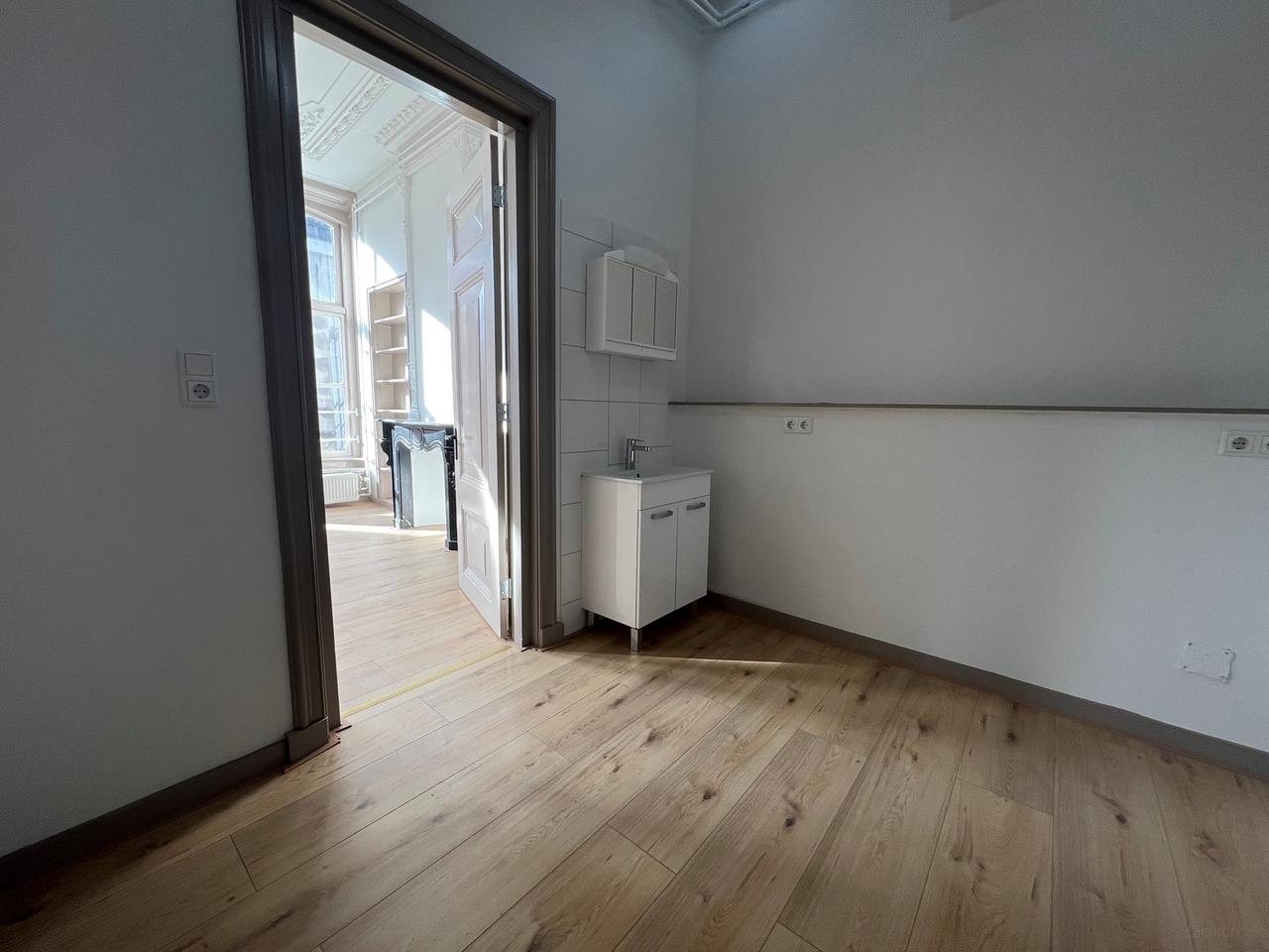 Studentenkamer van 14 m² in Binnenstad-Noord - Afbeelding 9
