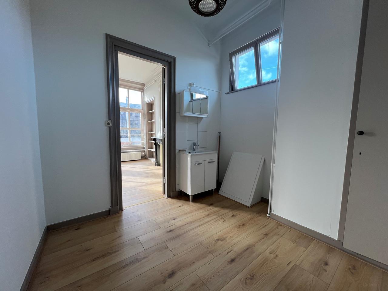 Studentenkamer van 14 m² in Binnenstad-Noord - Afbeelding 16