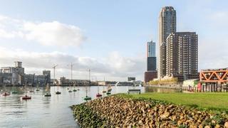 83 m² Apartment with Balcony in Kop van Zuid - Image 4