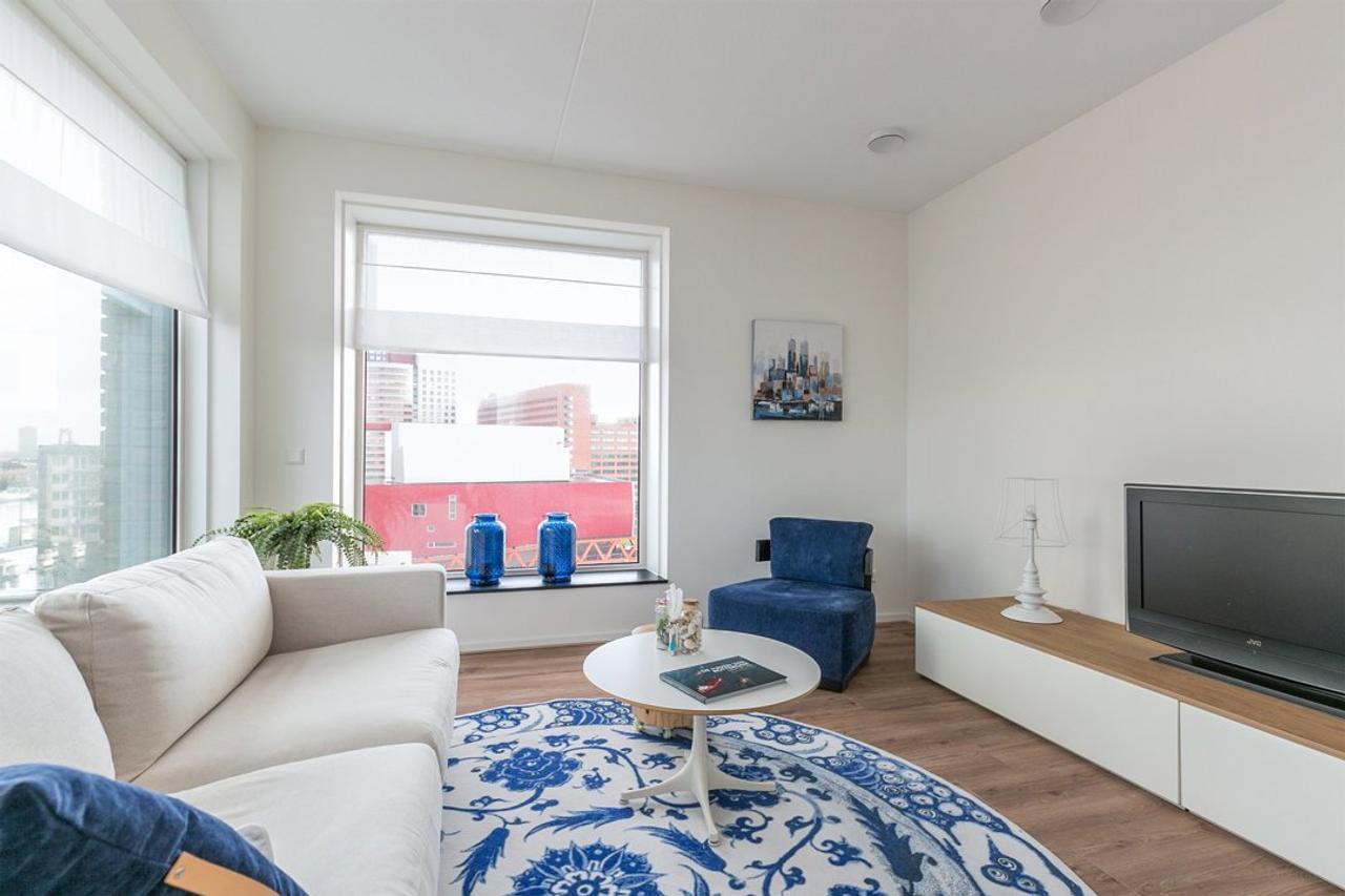 83 m² Apartment with Balcony in Kop van Zuid - Image 7