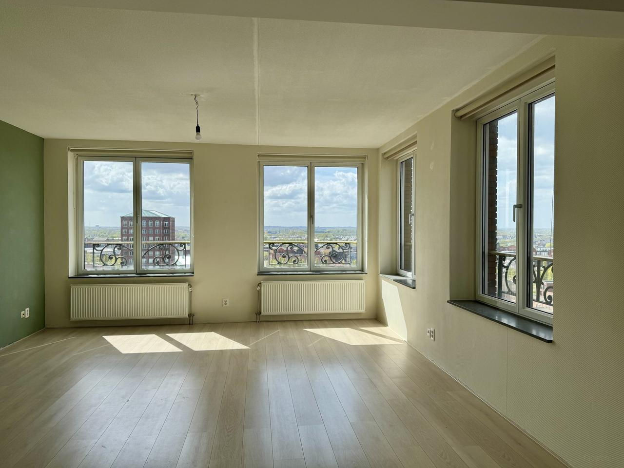 97 m² appartement op de 11e verdieping - Afbeelding 7