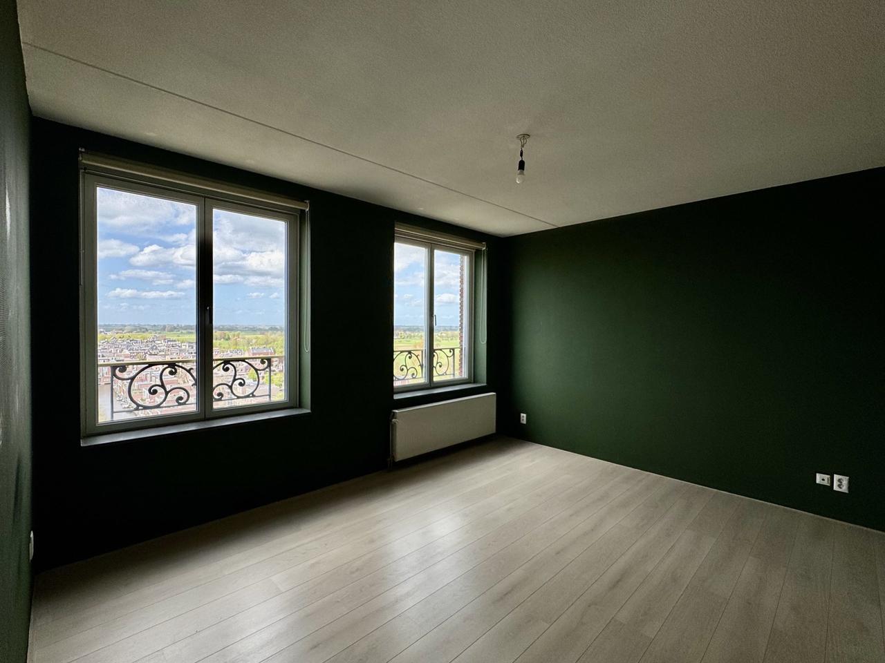 97 m² appartement op de 11e verdieping - Afbeelding 18