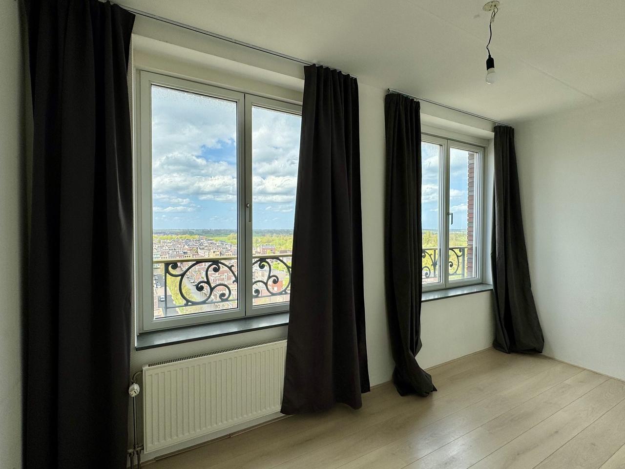 97 m² appartement op de 11e verdieping - Afbeelding 20