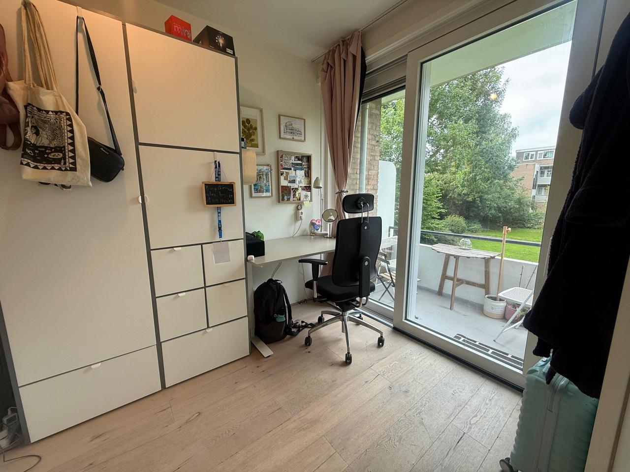 Gemeubileerd 3-slaapkamerappartement bij Stadspark - Afbeelding 7