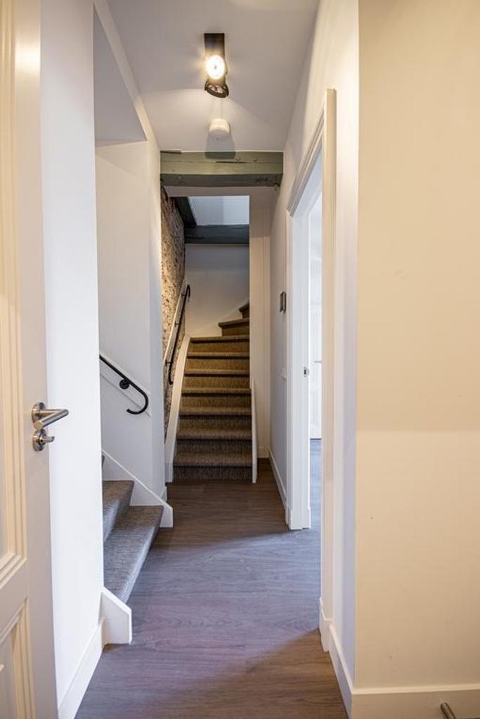Mezzanine living with A++ on Utrecht’s Drift - Image 2