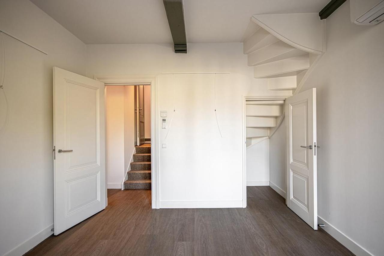 Mezzanine living with A++ on Utrecht’s Drift - Image 3