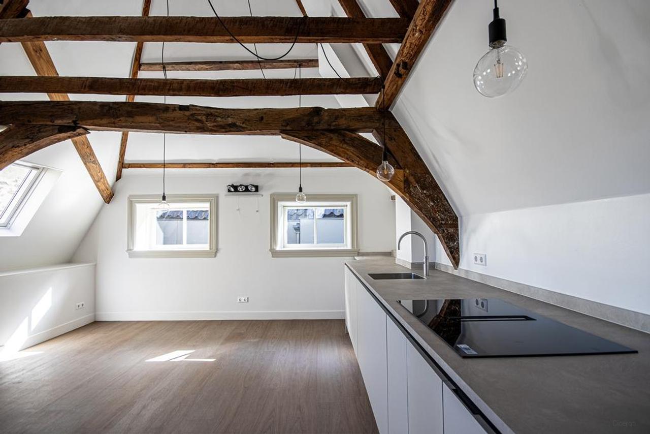 Mezzanine living with A++ on Utrecht’s Drift - Image 4