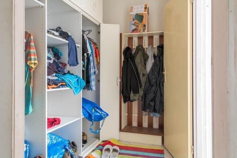 Apartment with Garden in Leiden - Image 4