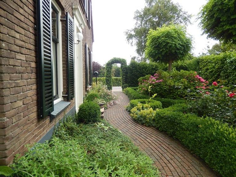 300 m² huis met 4 slaapkamers in Hank - Afbeelding 3