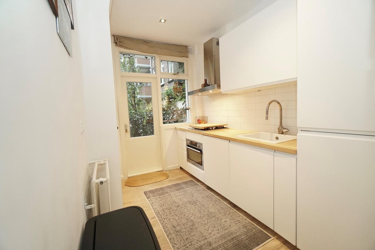 Gemeubileerd 3-slaapkamerappartement met tuin - Afbeelding 7