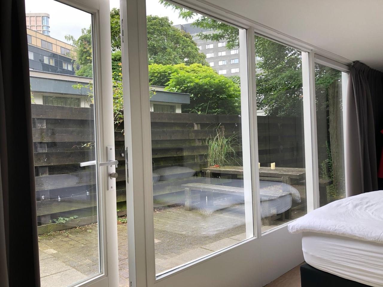 Gemeubileerd appartement met tuin in Eindhoven - Afbeelding 13