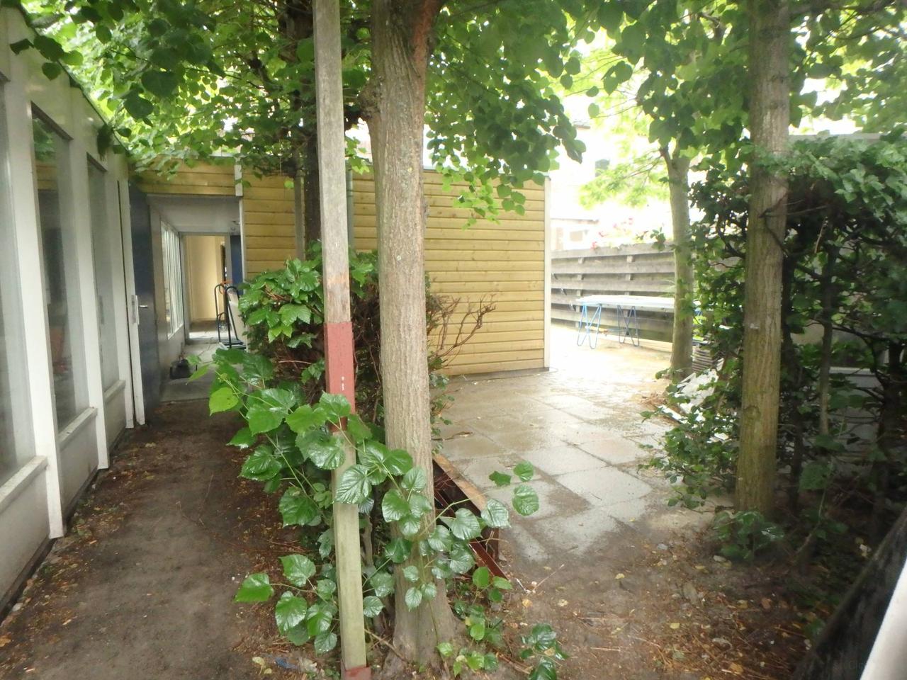 Gemeubileerd appartement met tuin in Eindhoven - Afbeelding 16