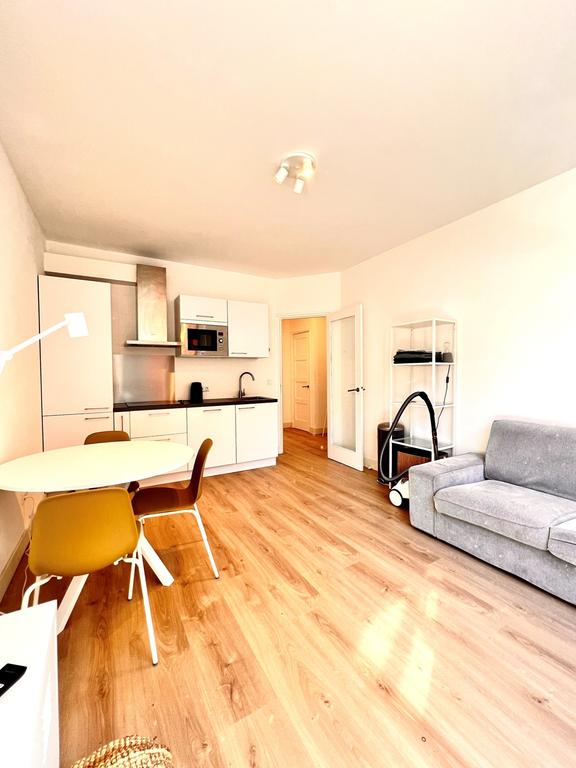 Gemeubileerd 3-kamerappartement met balkon - Afbeelding 9