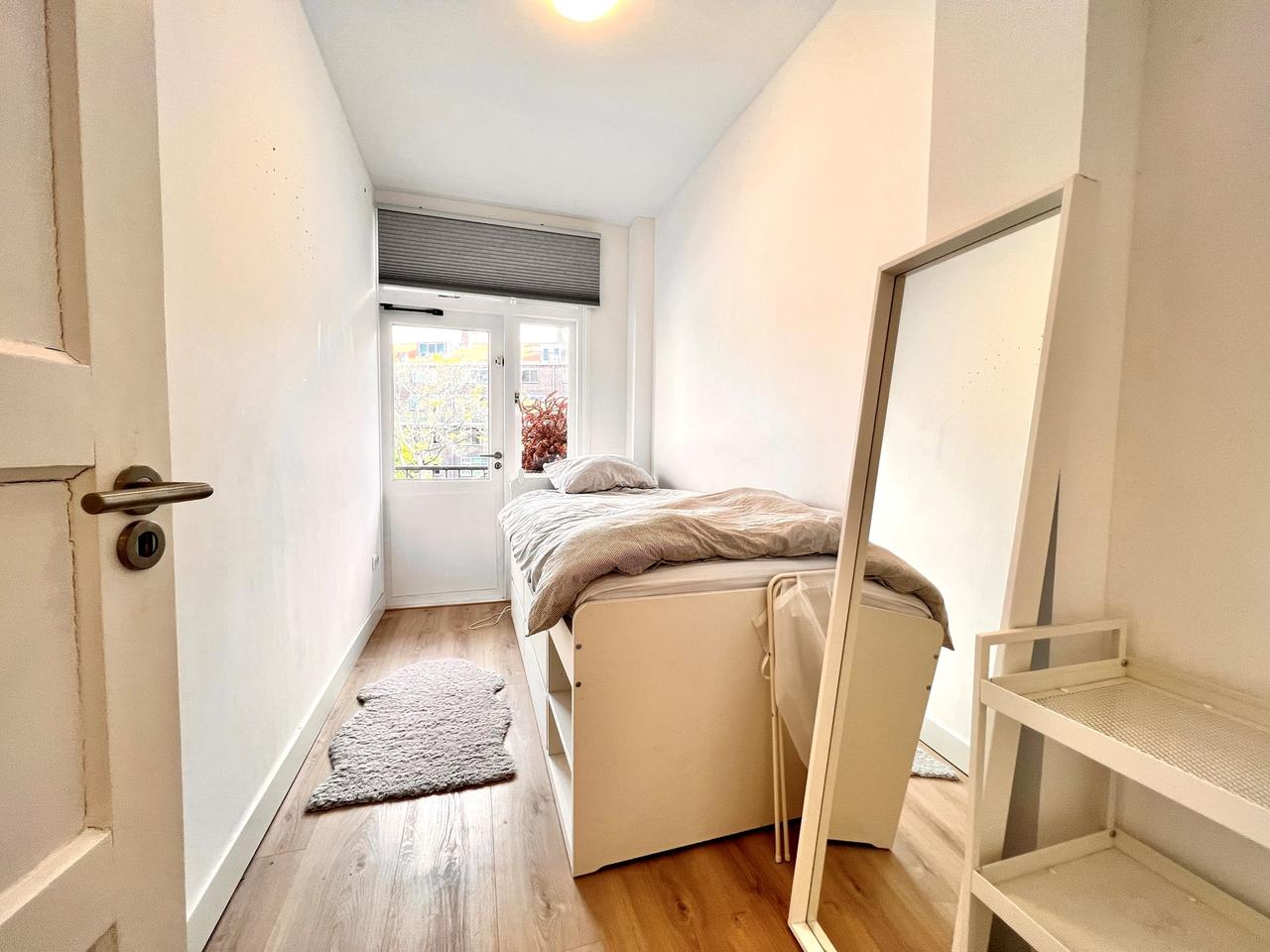 Gemeubileerd 3-kamerappartement met balkon - Afbeelding 18