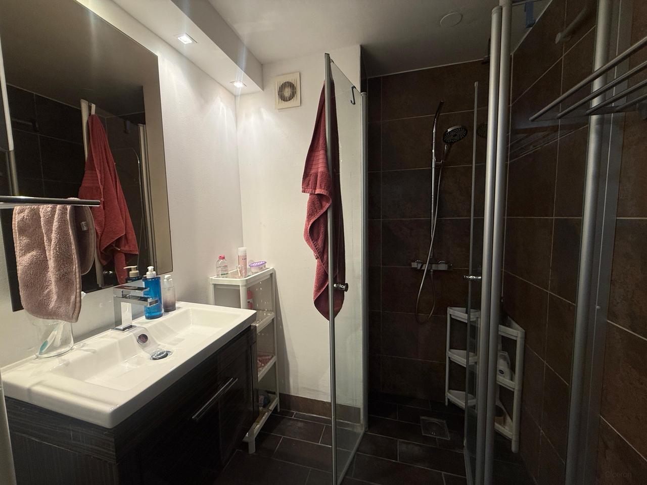 Gemeubileerd 3-slaapkamerappartement met 2 balkons - Afbeelding 11