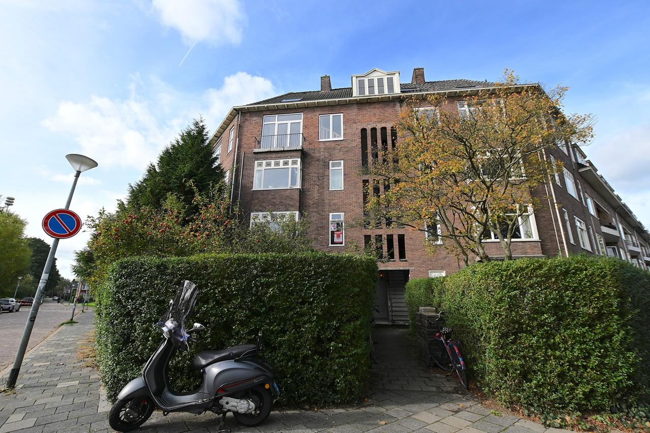 Kamer met balkon nabij centrum Groningen - Afbeelding 1