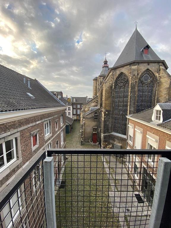 Gemeubileerd 3-kamerappartement met 3 balkons - Afbeelding 15