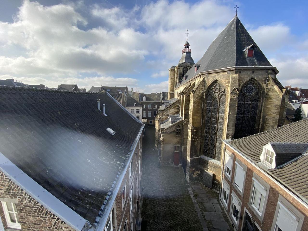Gemeubileerd 3-kamerappartement met 3 balkons - Afbeelding 16