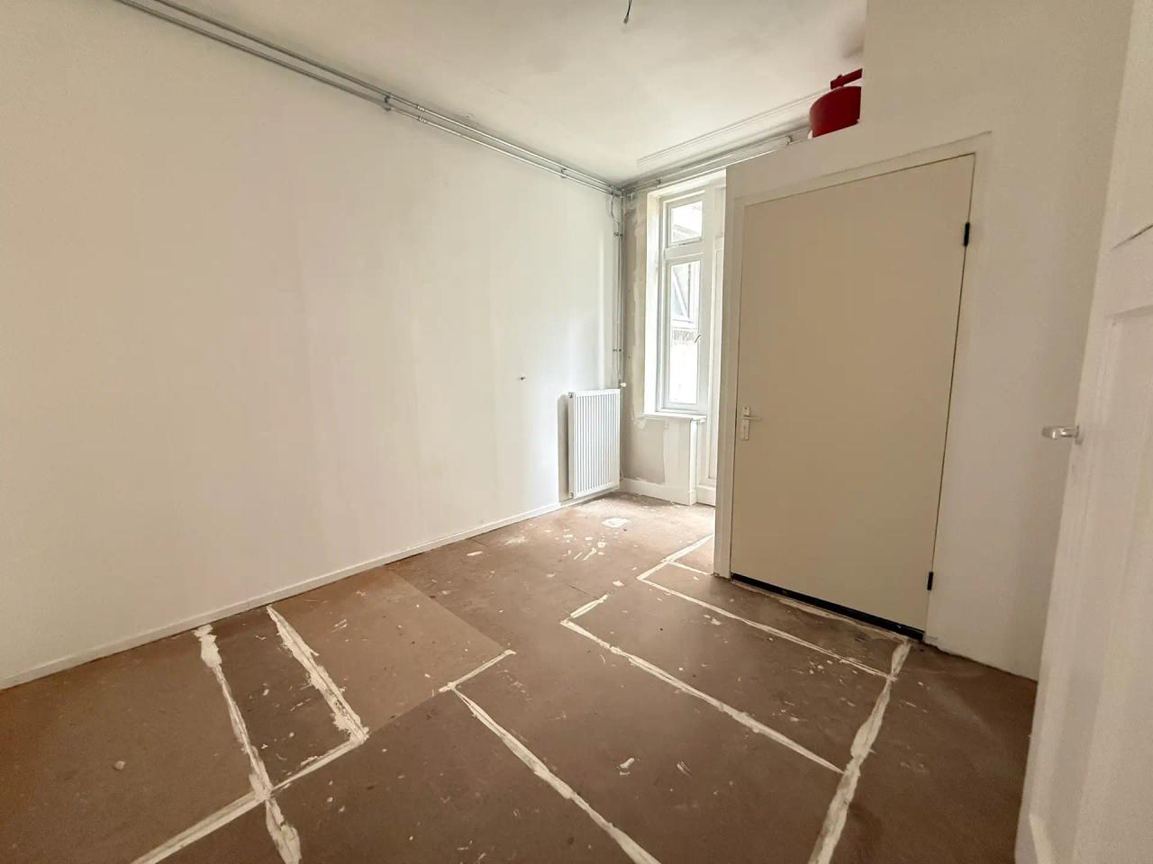 Per direct: 2-kamerappartement met terras - Afbeelding 3