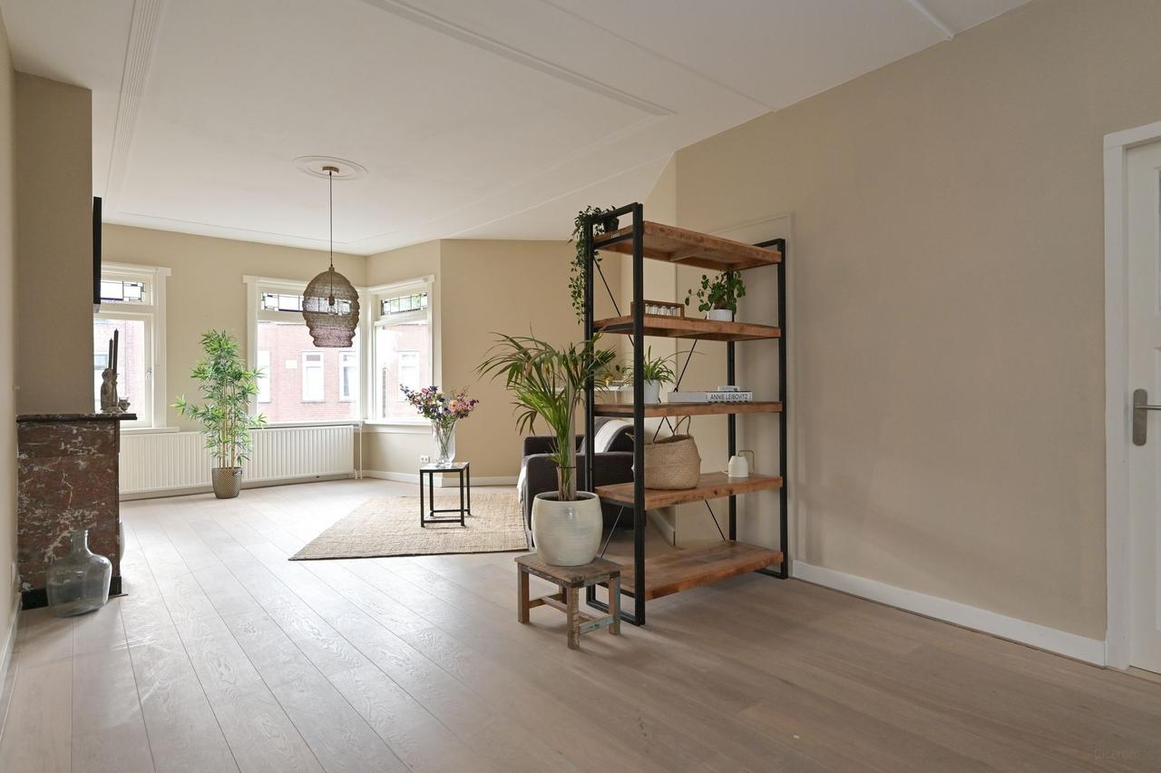 159 m² Maisonette with Terrace in Waalsdorp - Image 1