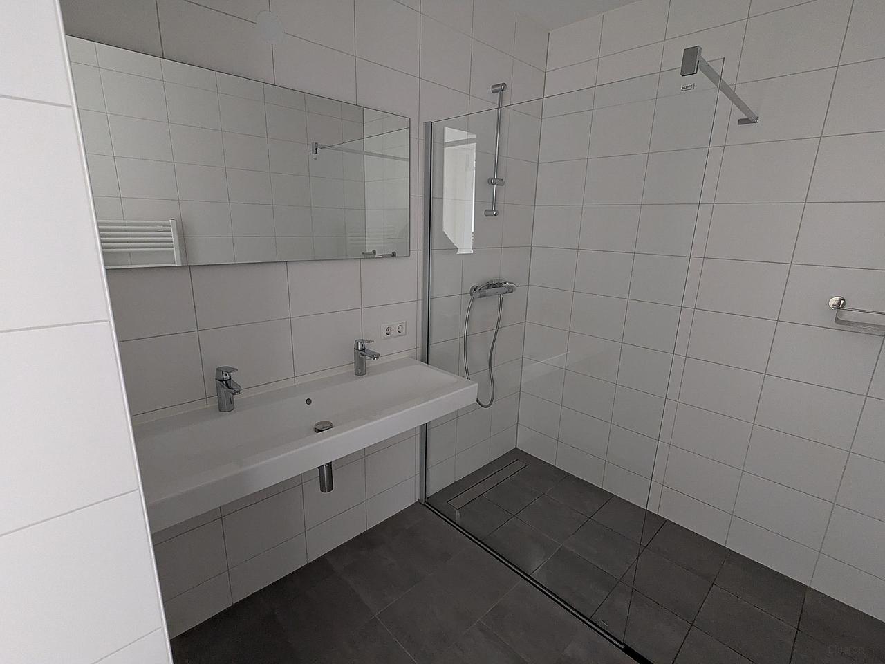 A++ Apartment with Balcony in Delft - Image 6