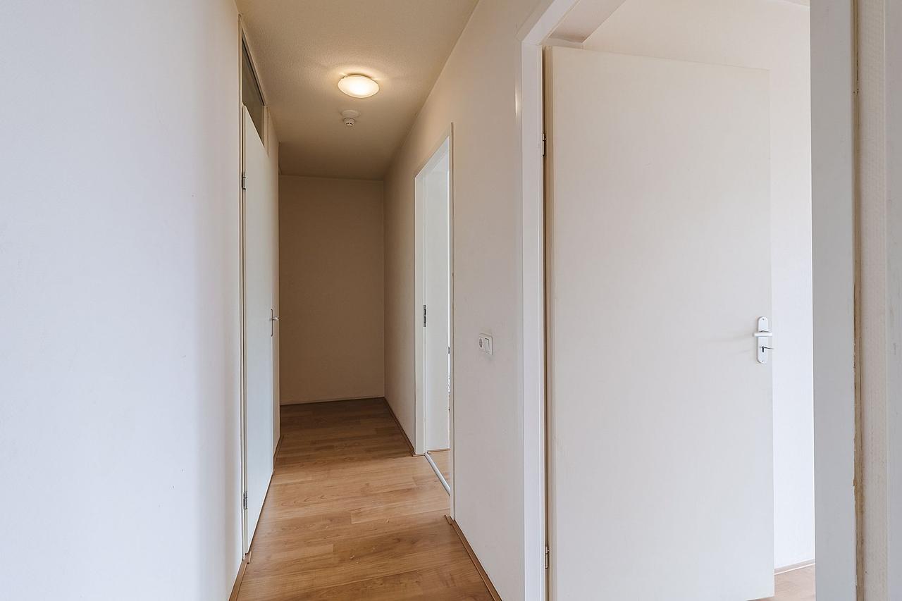 103 m² apartment on the 11th floor - Image 4