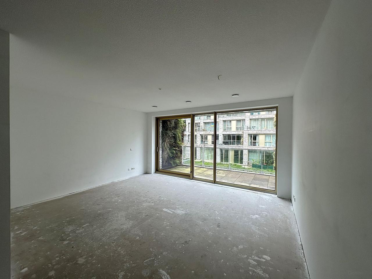 A+++ apartment with balcony overlooking the IJ - Image 5