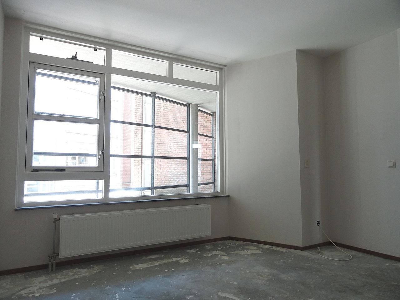 3-kamerappartement met terras en parkeerplek - Afbeelding 8