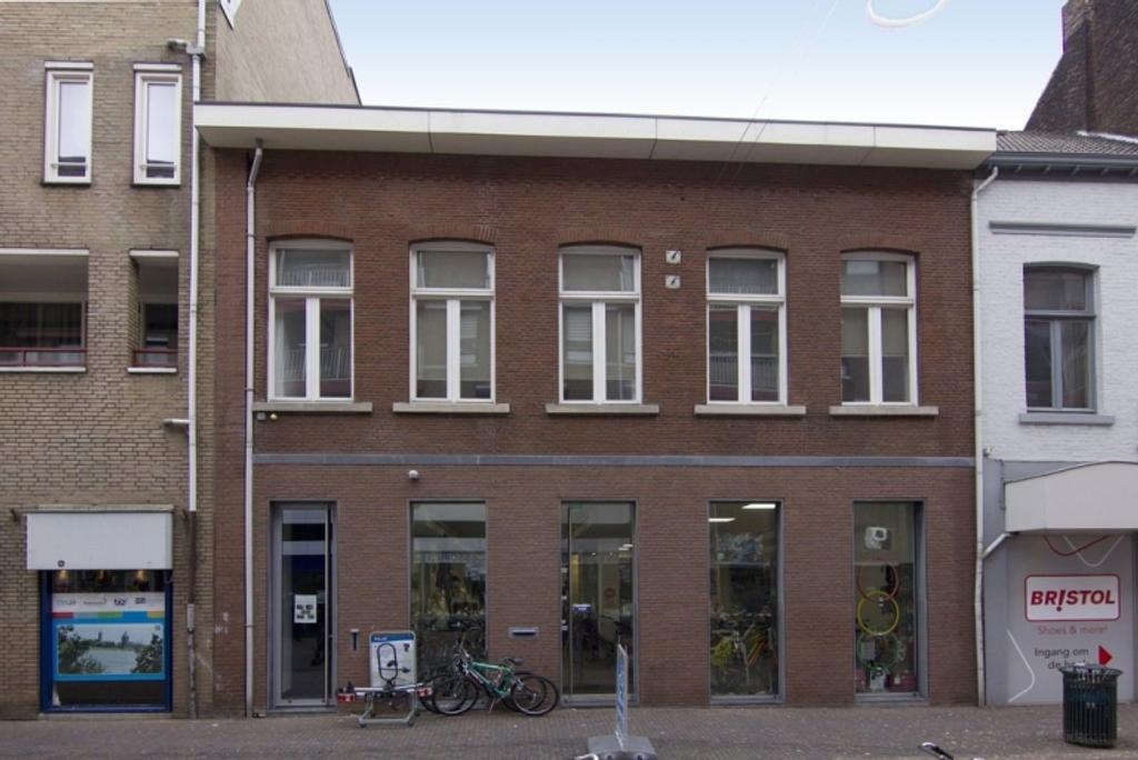 120 m² appartement met dakterras - Afbeelding 1