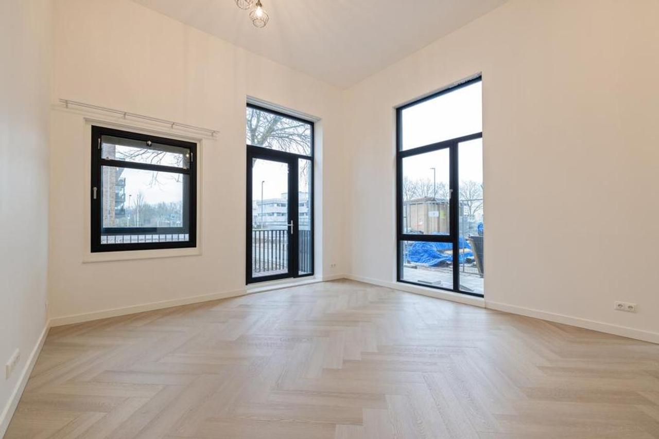 74 m² appartement met hoge plafonds - Afbeelding 7