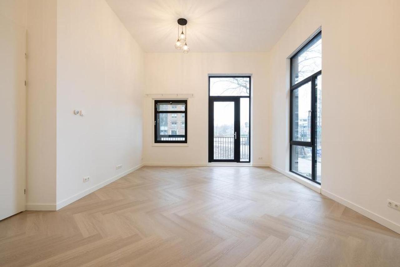 74 m² appartement met hoge plafonds - Afbeelding 13
