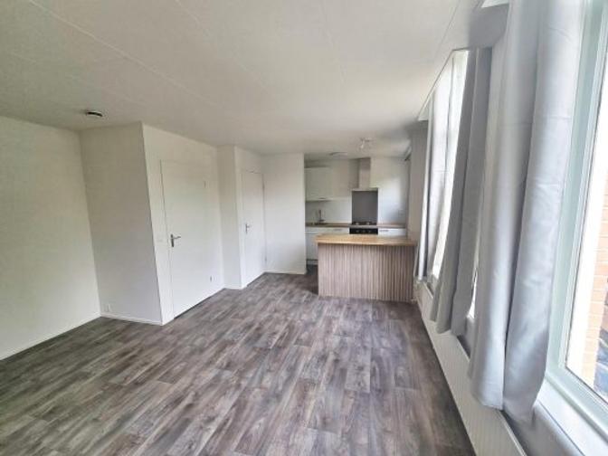 Studio with balcony in central Vlissingen - Image 5