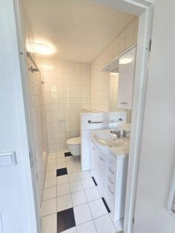 Studio with balcony in central Vlissingen - Image 6