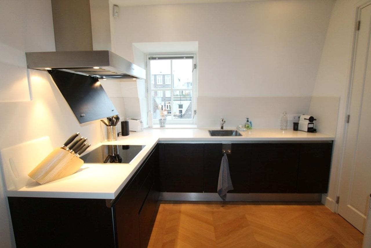 Gemeubileerd 3-kamerappartement bij de Amstel - Afbeelding 5