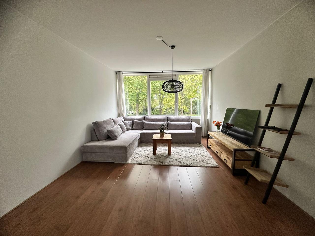 Gemeubileerd 3-kamer appartement in Alkmaar - Afbeelding 3