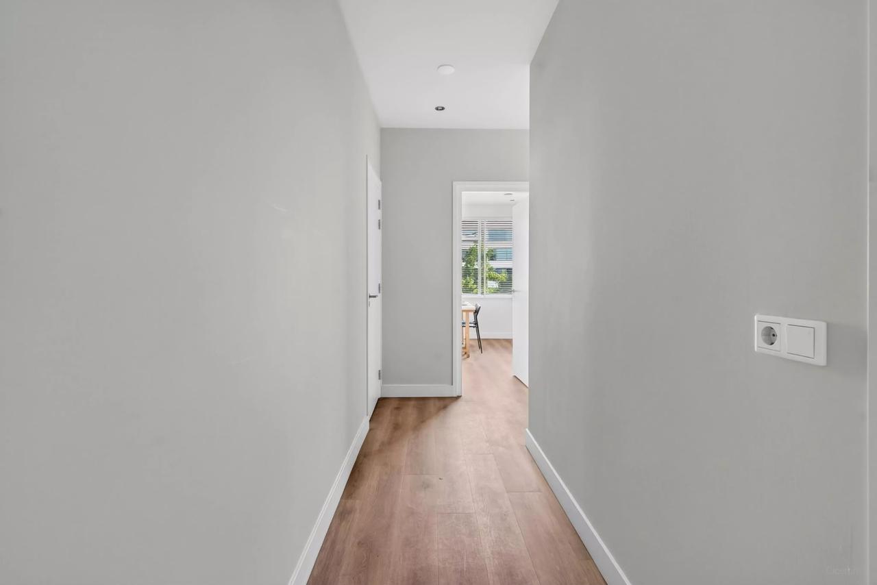 Gemeubileerd 3-kamerappartement met dakterras - Afbeelding 8