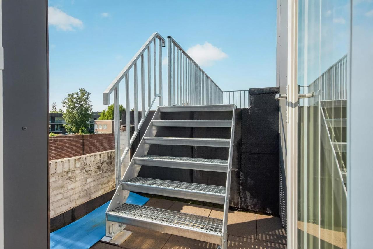 Gemeubileerd 3-kamerappartement met dakterras - Afbeelding 18