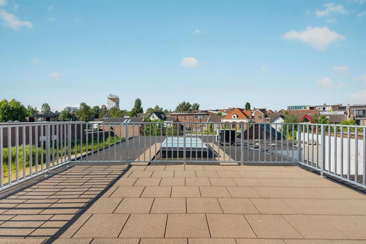 Gemeubileerd 3-kamerappartement met dakterras - Afbeelding 19