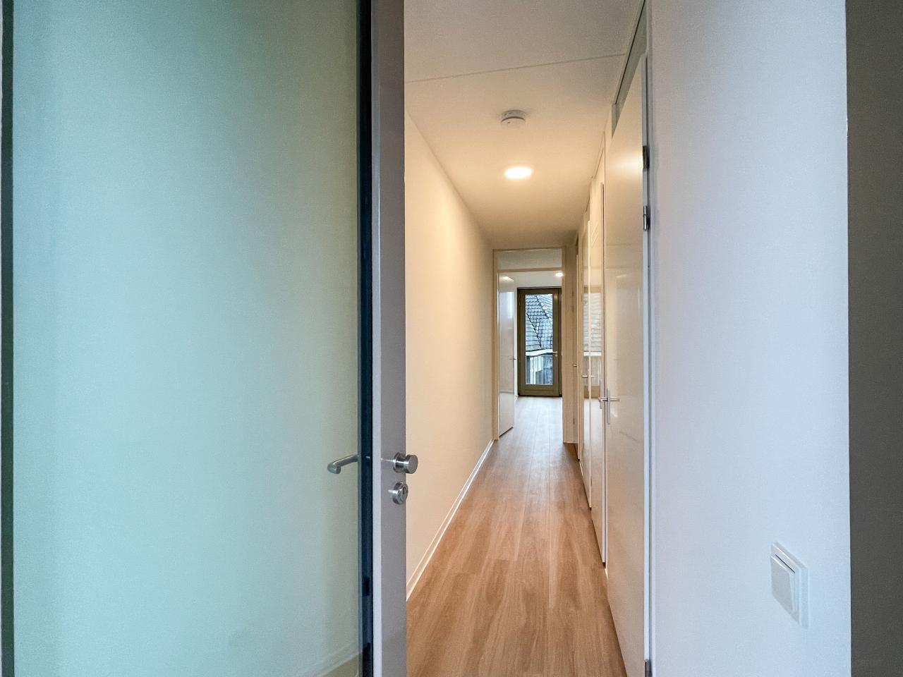 Nieuw 2-kamerappartement met balkon - Afbeelding 5