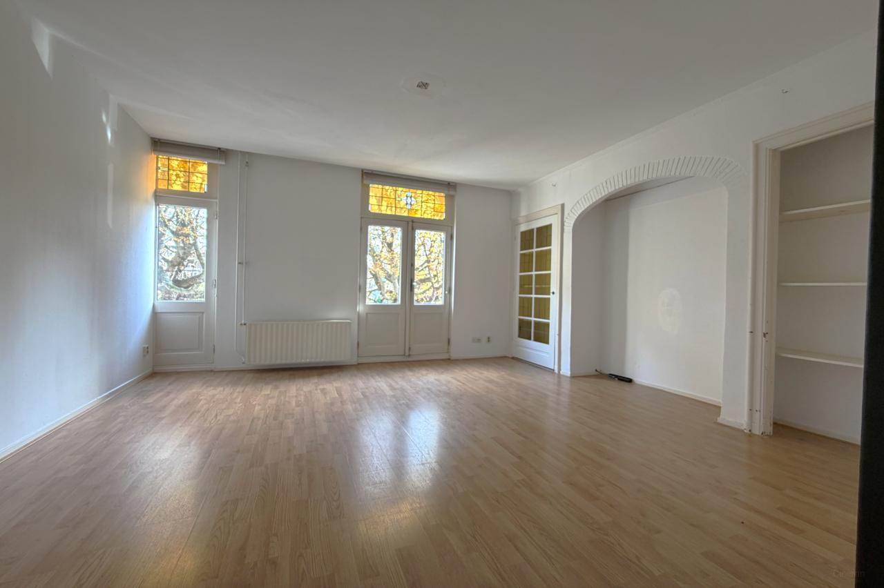 2-kamerappartement met balkon aan singel - Afbeelding 2