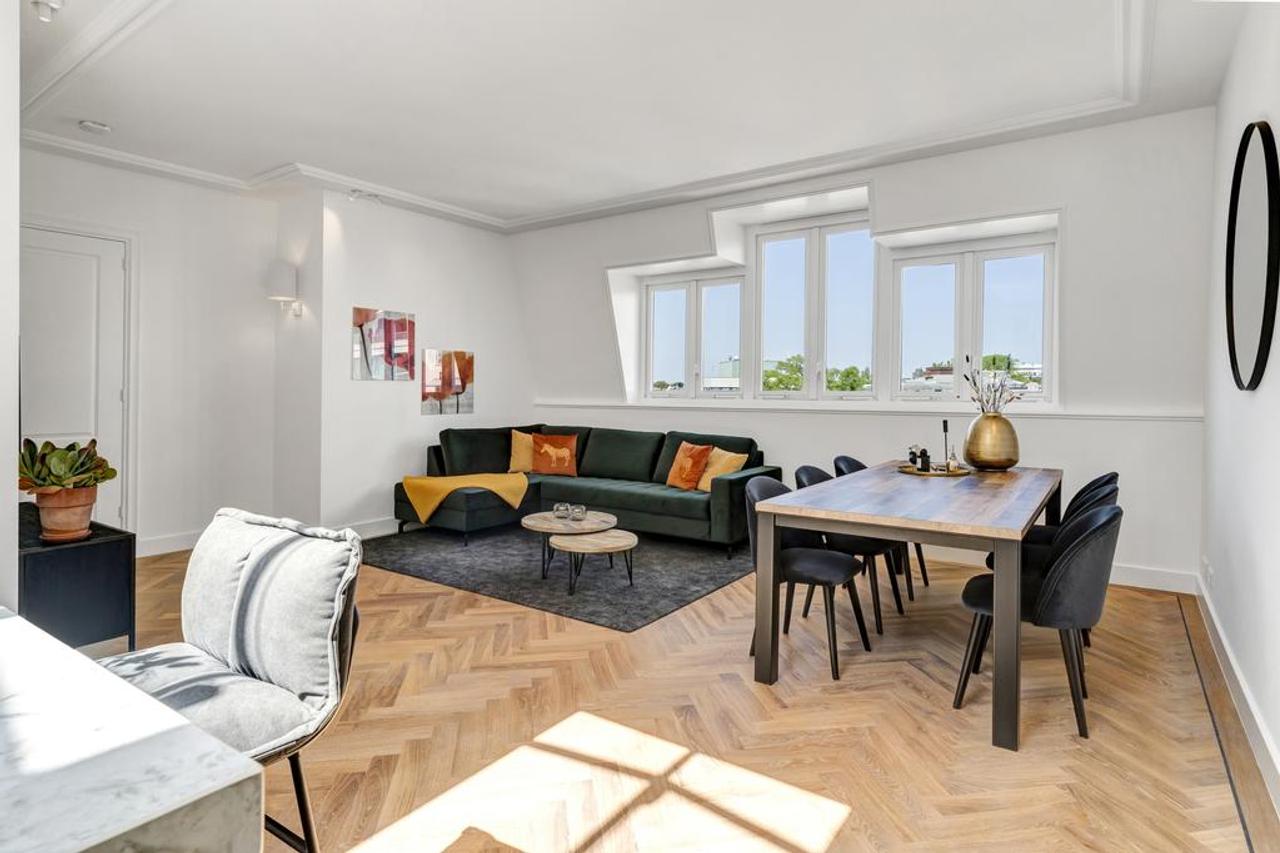 Furnished 3-Room Apartment with Terrace - Image 17