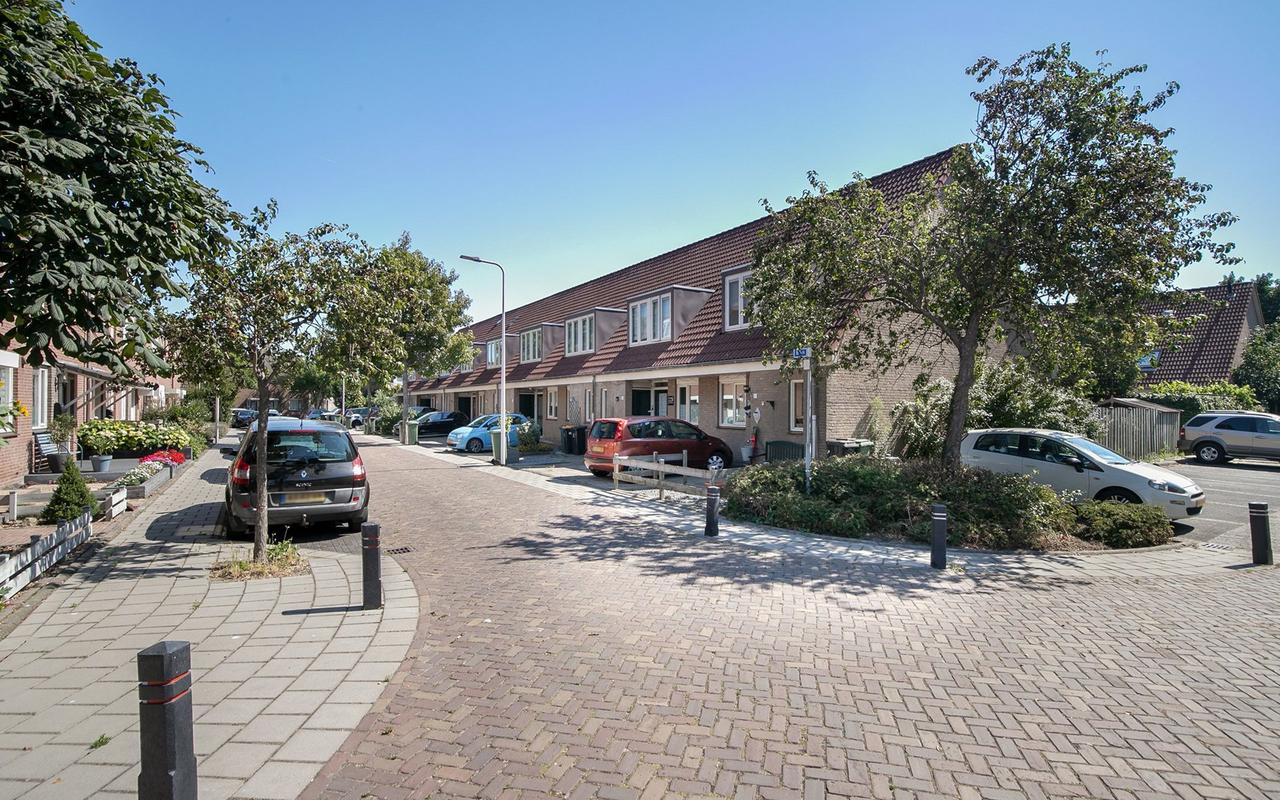 Family home with garden in Sassenheim - Image 2
