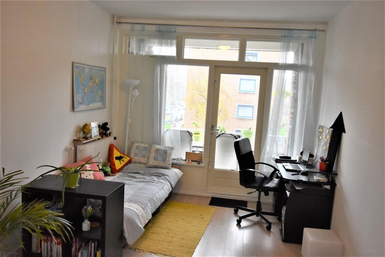 Available now: Furnished 2-bedroom apartment - Image 17