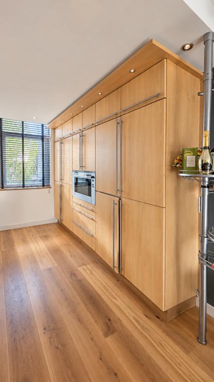 Furnished Home with 4 Bedrooms - Image 14