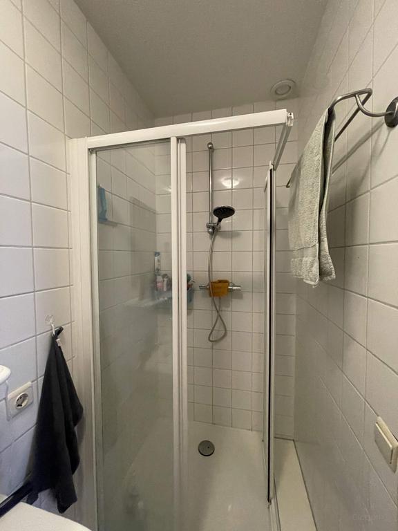 Studio met hoge plafonds in Groningen - Afbeelding 5