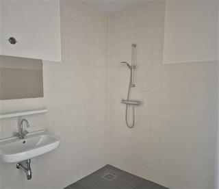A+ seniorenappartement met breed balkon - Afbeelding 12