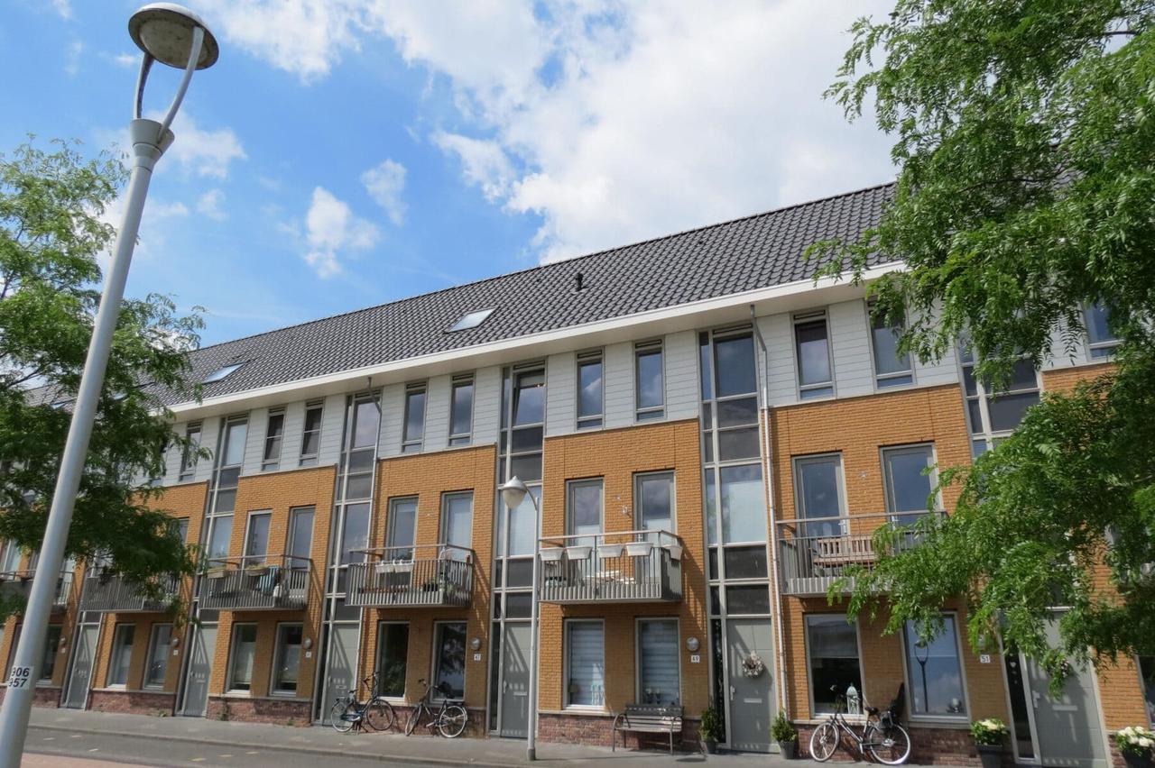 Gemeubileerde 4-slaapkamermaisonnette aan het water - Afbeelding 1
