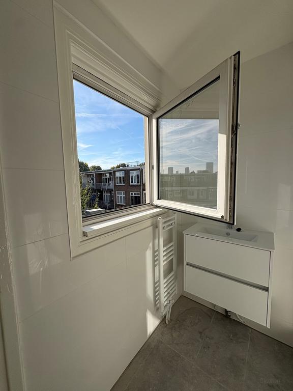 Driekamerappartement met twee balkons in Blijdorp - Afbeelding 39
